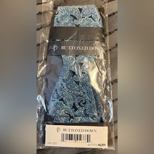 NWT Buttoned Down 100% Silk Bow Tie